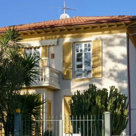 Locazione Turistica Casa Niro Apartmán