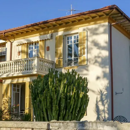 Locazione Turistica Casa Niro Apartmán Bordighera